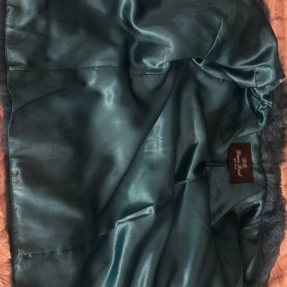 Real Rabbit Fur - Picture 9 of 12